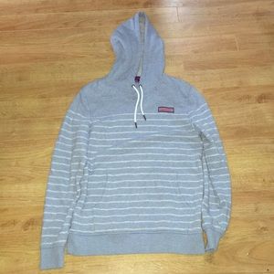 Vineyard vines hoodie
